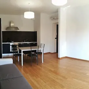  Apartamento Bolognina Italia