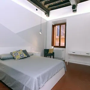 monte-giordano-flats.it-romehotels.com/