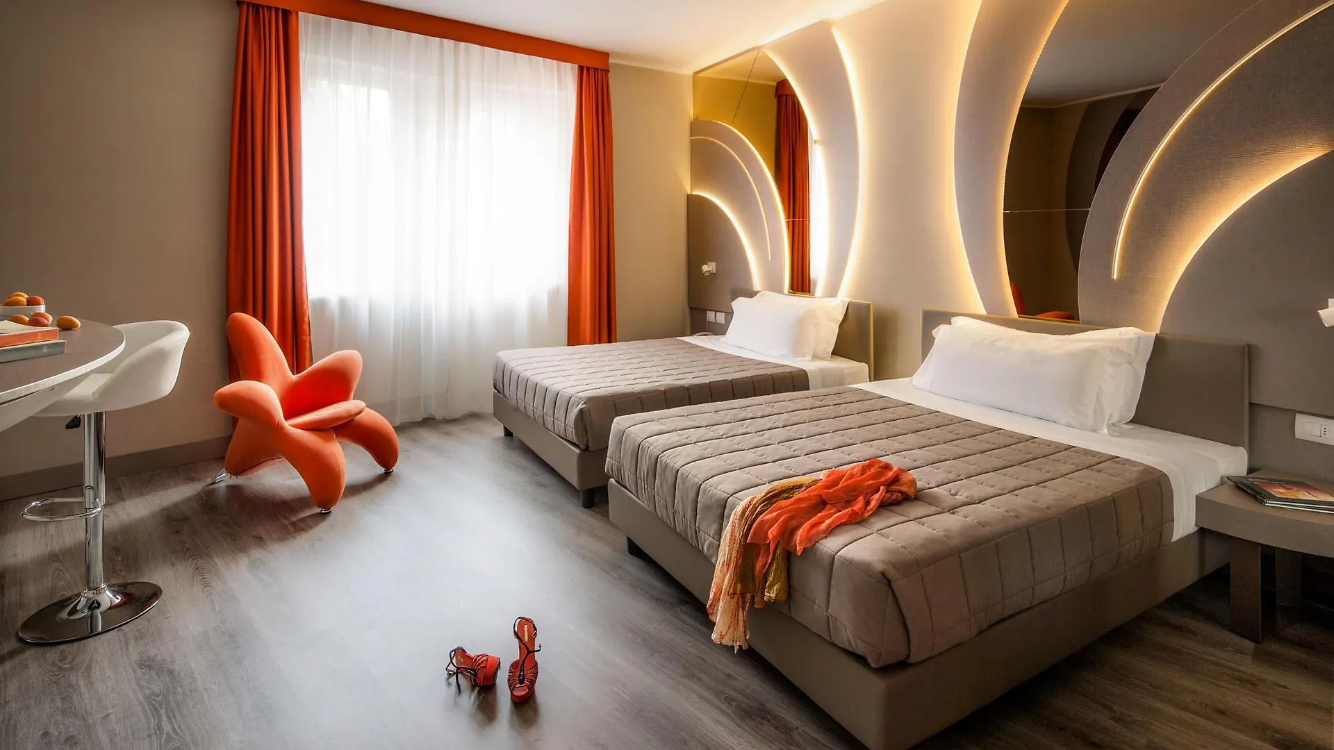 Hotel Da Vinci Milano 4*,